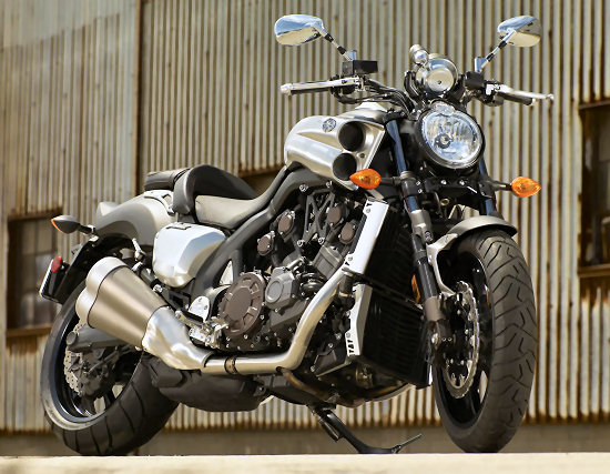 Description : http://www.motoplanete.com/yamaha/Essai-yamaha-1700-V-Max-oli-le-belge-2.jpg